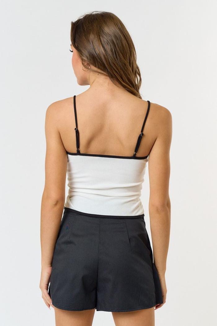 Cut Out Front Bow Detail Tank Top
